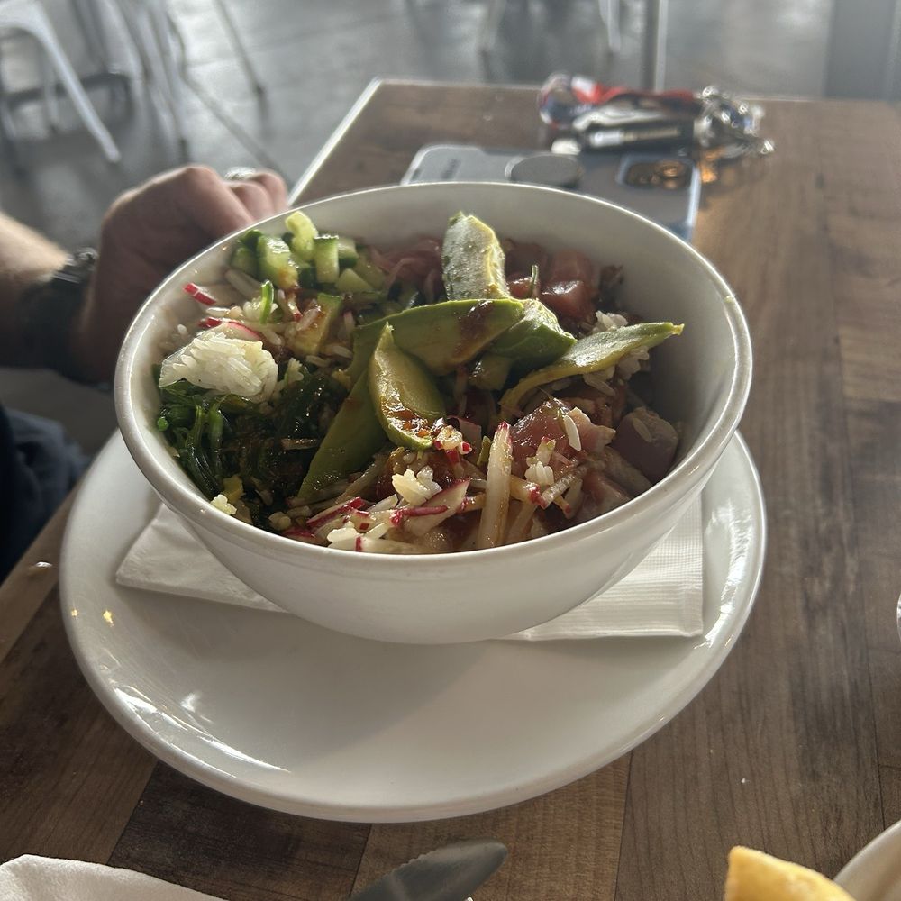 Waterfront Social - Poke Tuns Bowl - Bars Near Me - Crystal River, Florida Waterfront Social - Poke Tuns Bowl - Bars Near Me - Crystal River, Florida