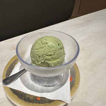 Kaiten Sushi Ginza Onodera Hawaii - Green tea ice cream - Conveyor Belt Sushi Near Me - Honolulu, Hawaii