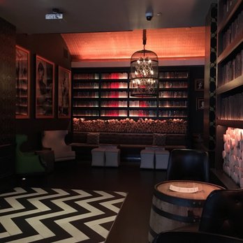 Novela - Cocktail Bars Near Me - San Francisco, California