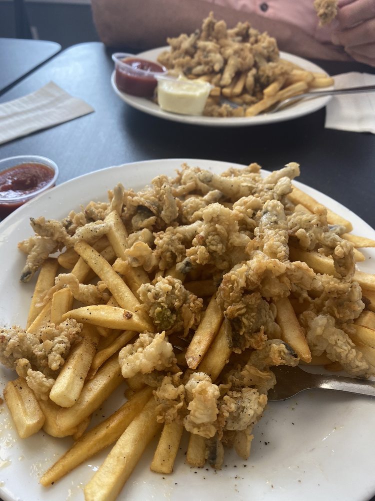 Jake's Family Restaurant Logo