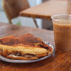 Cafe Tropical