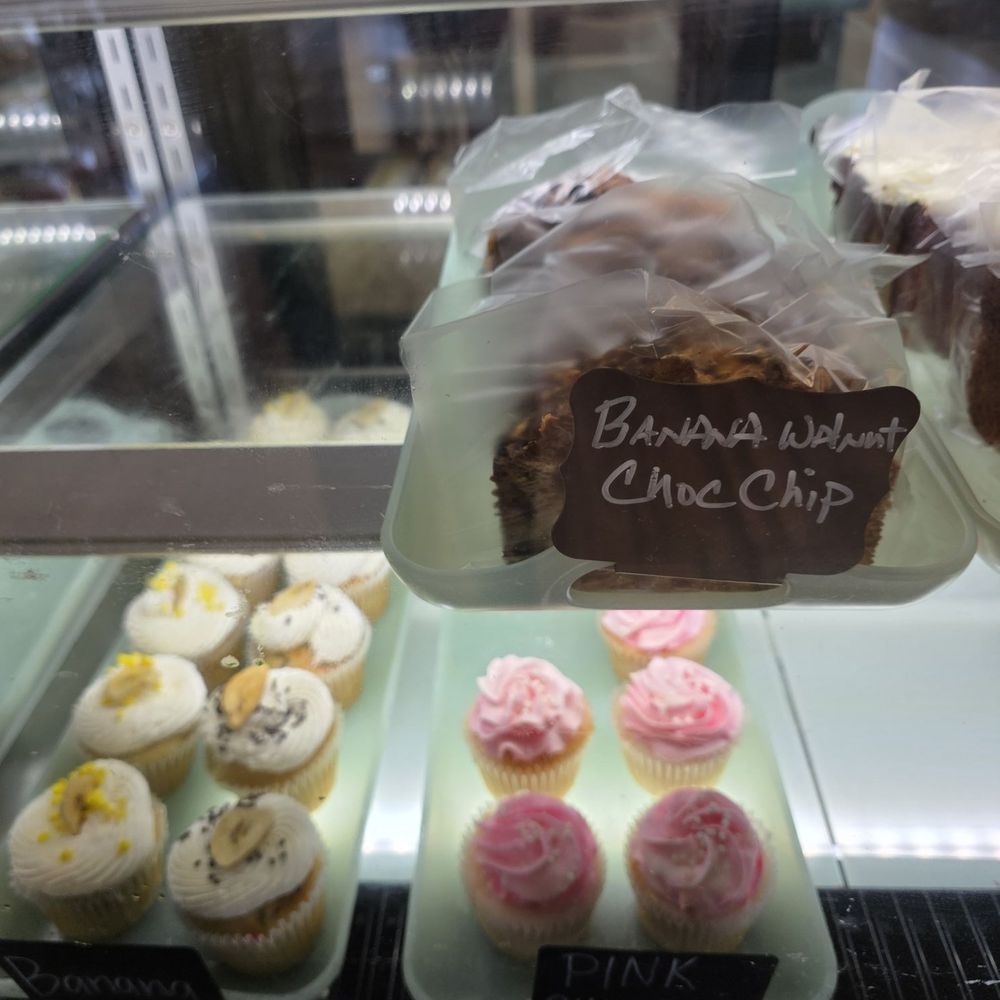 Ohh Sugar - Desserts - Custom Cakes Near Me - Boardman, Ohio