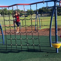 Kiwanis Park - Climbing area