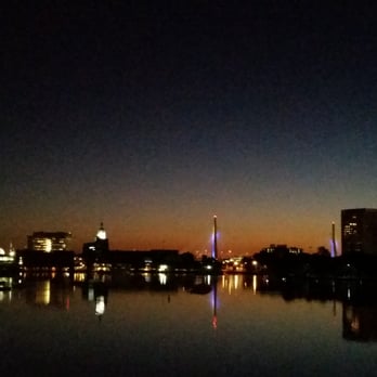 Longfellow Bridge - No sun yet but starting to perk up! - Landmarks & Historical Buildings Near Me - Boston, Massachusetts