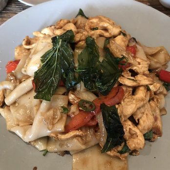 Sisters Thai - Drunken noodles - Thai Near Me - Potomac, Maryland Sisters Thai - Drunken noodles - Thai Near Me - Potomac, Maryland