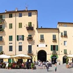 Piazza dell'Anfiteatro