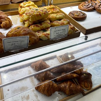 Paris Baguette - Bakeries Near Me - San Jose, California Paris Baguette - Bakeries Near Me - San Jose, California