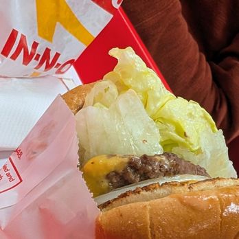 In-N-Out Burger - Burger - Burgers Near Me - Glendale, California In-N-Out Burger - Burger - Burgers Near Me - Glendale, California