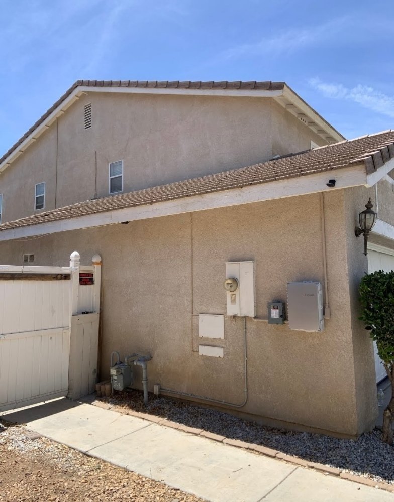 Slide of Sky Country Solar