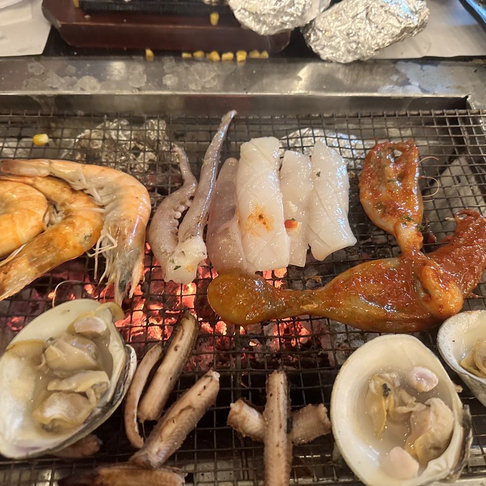 Burnin' Shell - Seafood Near Me - Los Angeles, California Burnin' Shell - Seafood Near Me - Los Angeles, California