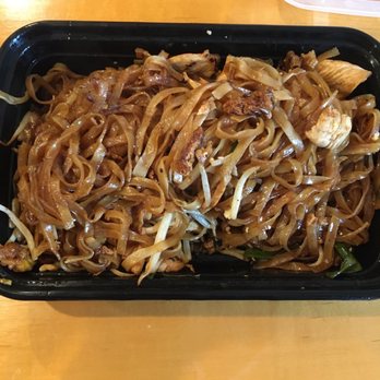 Suthathip Thai Restaurant - 41. Pad Thai Noodle - Thai Near Me - Anaheim, California Suthathip Thai Restaurant - 41. Pad Thai Noodle - Thai Near Me - Anaheim, California