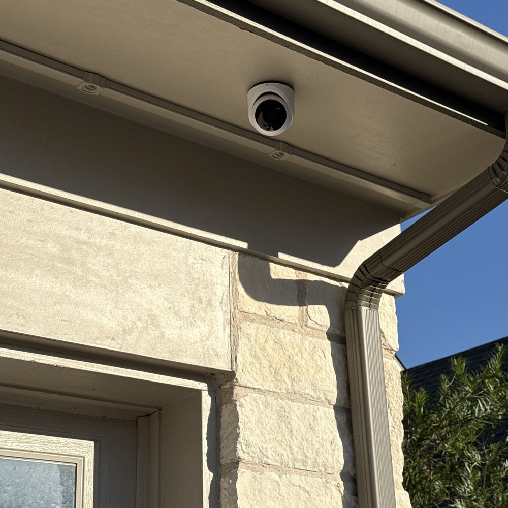 DVI - Second Floor Soffit security camera installation (G6 Turret) - Security Systems Near Me