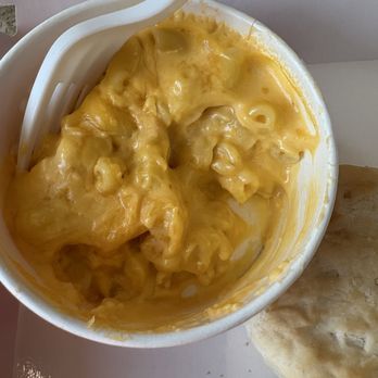 Jollibee - Mac-n-cheese closeup - Fast Food Near Me - Bakersfield, California Jollibee - Mac-n-cheese closeup - Fast Food Near Me - Bakersfield, California