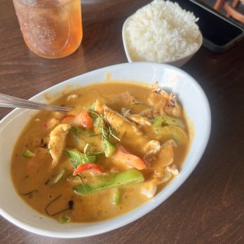 Srivilai Thai Cuisine - Thai Near Me - Seattle, Washington