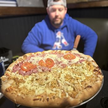 Sampizza - Half chicken catupiry/ half bauru pizza - Sports Bars Near Me - Hartford, Connecticut Sampizza - Half chicken catupiry/ half bauru pizza - Sports Bars Near Me - Hartford, Connecticut
