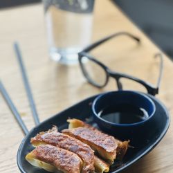 District Ramen - Gyoza