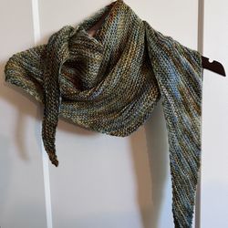 Yarn Shop Santa Cruz - One skein project