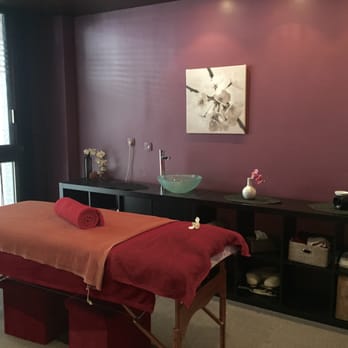 Studio by Nika - Salle de soin - Massage Near Me Studio by Nika - Salle de soin - Massage Near Me