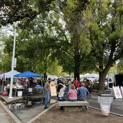 Chico Certified Farmers Market - Outside
