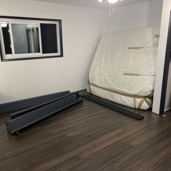 RMP Moving - Took extra time wrapping the mattress well - Movers Near Me
