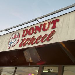 Exterior photo of Donut Wheel - Huntsville, Texas Exterior photo of Donut Wheel - Huntsville, Texas