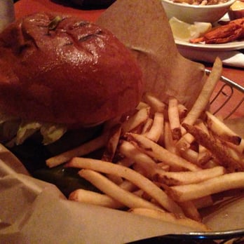 Fred 62 - Diners Near Me - Los Angeles, California