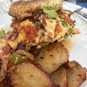 Honey's Bistro - Mexican Breakfast Bagel - Breakfast & Brunch Near Me - Encinitas, California Honey's Bistro - Mexican Breakfast Bagel - Breakfast & Brunch Near Me - Encinitas, California