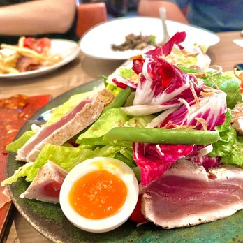 El Cielo - Ahi Niçoise Salad - Tapas Bars Near Me - Honolulu, Hawaii El Cielo - Ahi Niçoise Salad - Tapas Bars Near Me - Honolulu, Hawaii