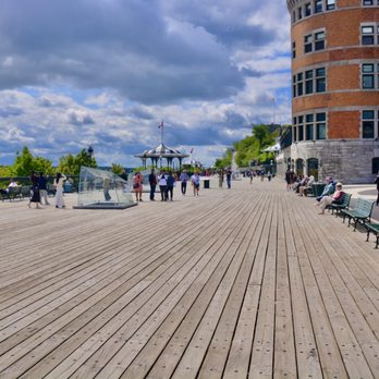 Terrasse Dufferin - Dufferin Terrace_Yelp_Sanju-1 - Landmarks & Historical Buildings Near Me - Quebec City, Quebec