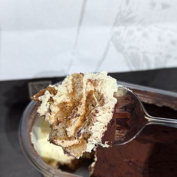 Nonna Lia - Desserts Near Me - Toronto, Ontario