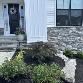 Blue Tree Landscaping - Landscaping Near Me - Schwenksville, Pennsylvania