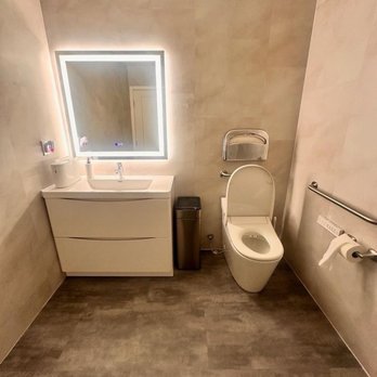 YB Skin Care - Clean restroom - Skin Care Near Me - Rowland Heights, California YB Skin Care - Clean restroom - Skin Care Near Me - Rowland Heights, California