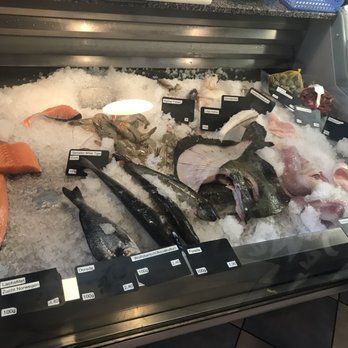 Fischfabrik - Fish to choose from - Fish & Chips Near Me - Berlin, BE