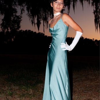 Professional Tailoring & Alterations - Sewing & Alterations Near Me - Jacksonville, Florida Professional Tailoring & Alterations - Sewing & Alterations Near Me - Jacksonville, Florida