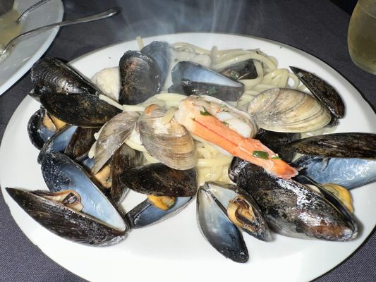 Alessio's Seafood Grille by null