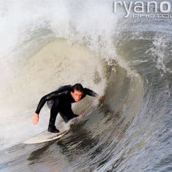 Dr. Shred's Surf Adventures - The best feeling for a surfer is in the tube