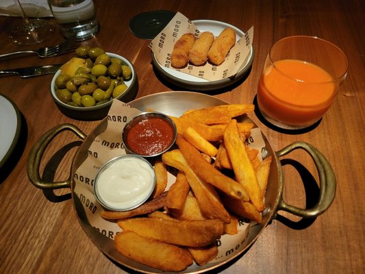 Bar Moro by null