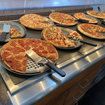 Pizza Hut - Pizza Buffet - Pizza Near Me - Muncie, Indiana