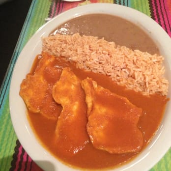 Mi Pueblito - Spicy chicken in chipotle sauce (wasn't spicy at all) - Mexican Near Me - Kearny, New Jersey Mi Pueblito - Spicy chicken in chipotle sauce (wasn't spicy at all) - Mexican Near Me - Kearny, New Jersey