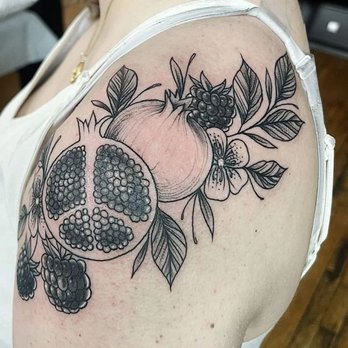 Speakeasy Custom Tattoo - Tattoo Near Me - Chicago, Illinois