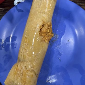 Pupusas Dona Lola - Tamales de Pollo (chicken tamale) (HUGE btw) - Salvadoran Near Me - Carrollton, Texas Pupusas Dona Lola - Tamales de Pollo (chicken tamale) (HUGE btw) - Salvadoran Near Me - Carrollton, Texas