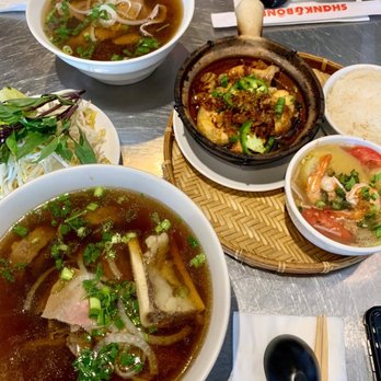 Shank & Bone - Ca Kho To, Pho S&B, and Pho Tai @eatwithtiffs @thewordofboba - Vietnamese Near Me - San Diego, California Shank & Bone - Ca Kho To, Pho S&B, and Pho Tai @eatwithtiffs @thewordofboba - Vietnamese Near Me - San Diego, California