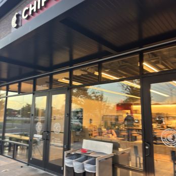 Chipotle Mexican Grill - Fast Food Near Me - Jacksonville, Florida