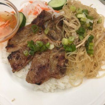 Pho Nhuan - Vietnamese Near Me - Vancouver, British Columbia