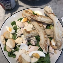 Grand chicken Caesar salad