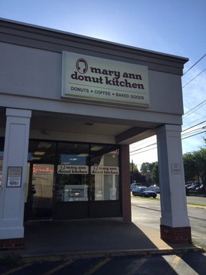 Mary Ann Donut Kitchen by null