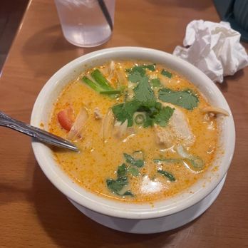 Bangkok Garden - Spicy coconut chicken soup - Thai Near Me - Williamsburg, Virginia Bangkok Garden - Spicy coconut chicken soup - Thai Near Me - Williamsburg, Virginia