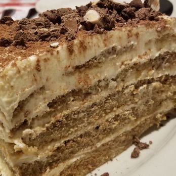 Buca di Beppo Italian Restaurant - Tiramisu cake - Italian Near Me - St. Paul, Minnesota