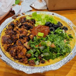 Sunshine's Health Food Store & Vegetarian Deli - Black Bean Nachos.....filling, flavorful and a large serving!!