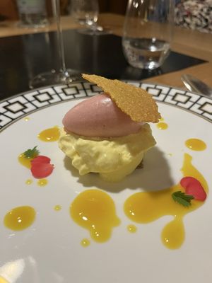 Goldene Sonne by null